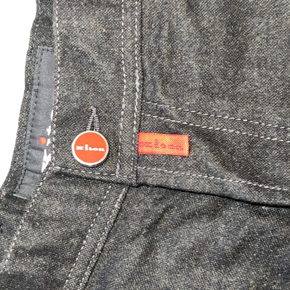 Kiton Napoli Men’s 3-Button 96% Wool Dress Pants in Black - Picture 8 of 15